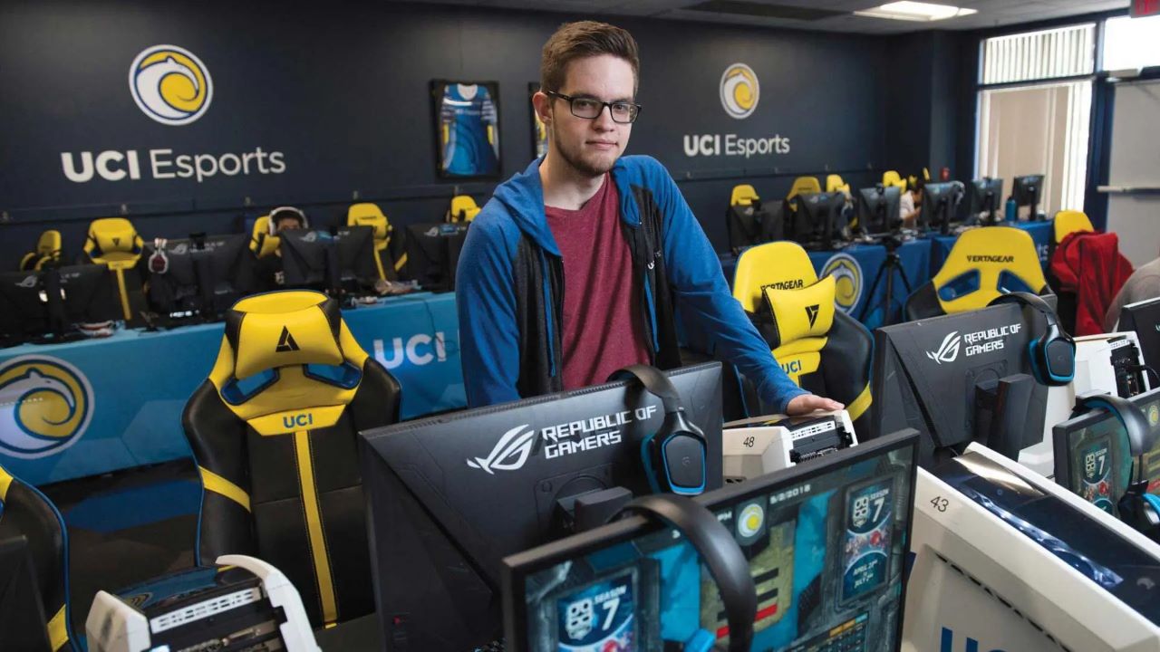 Collegiate Esports